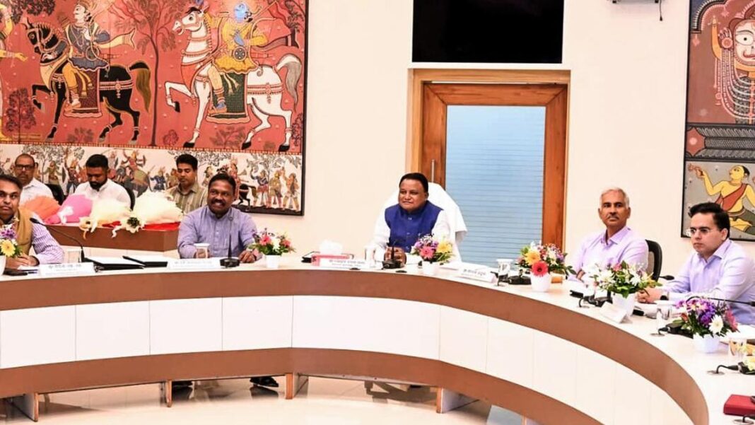 ఒడిశా ₹1.46 లక్షల కోట్ల విలువైన 33 పారిశ్రామిక ప్రాజెక్టులకు ఆమోదం తెలిపింది
– PARAHUSHAR NEWS