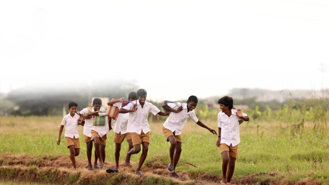మరి సెల్వరాజ్ తమిళ సినిమాల్లో దళితుల జీవితాలను ఎలా చిత్రించాడు
– PARAHUSHAR NEWS
