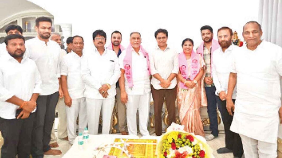 సీనియర్ కాంగ్, టిడిపి నెటాస్ BRS లో చేరండి; వడగళ్ళు కెటిఆర్ నాయకత్వం
– PARAHUSHAR NEWS