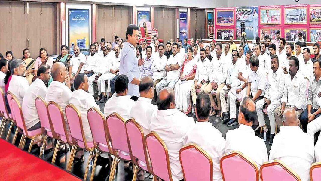 BRS fight against Congress Dhoka.. Fight for 42 percent reservation
– PARAHUSHAR NEWS