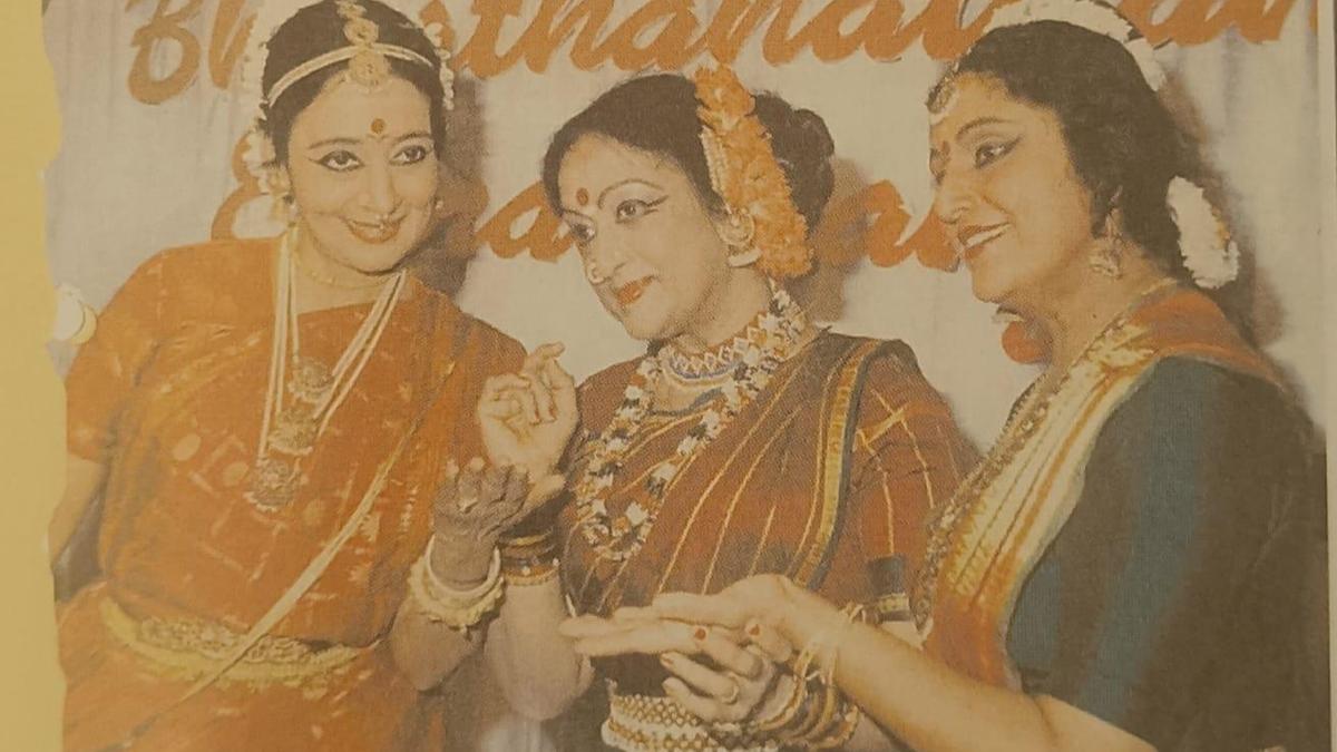 బ్యాంక్ ఎంప్లాయీస్ ఆర్ట్స్ మూవ్‌మెంట్ ఎర్నాకులం నవంబర్ 15న 500వ కార్యక్రమాన్ని నిర్వహిస్తోంది.
