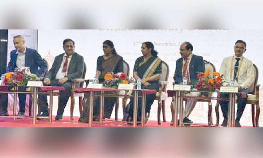 వ్యాధులపై నిఘా సమావేశం నిర్వహించారు
– PARAHUSHAR NEWS