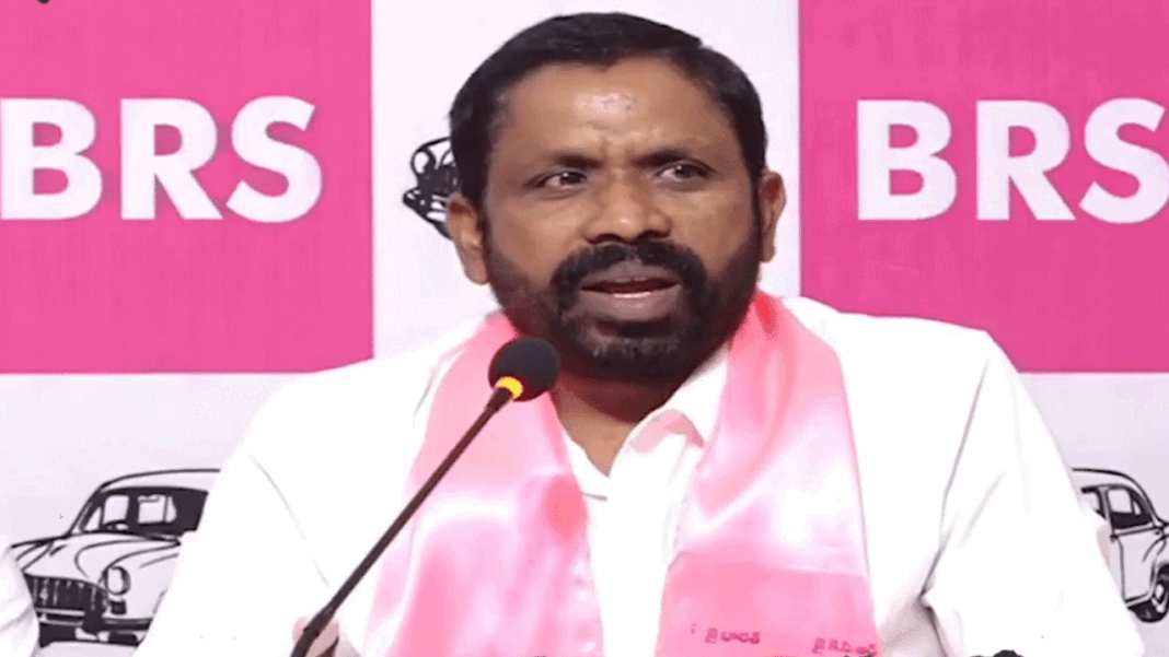 Errol Srinivas If you look at Revanth Reddy’s words, the Chief Minister’s chair will lose its dignity: Errolla Srinivas-Namasthe Telangana
– PARAHUSHAR NEWS