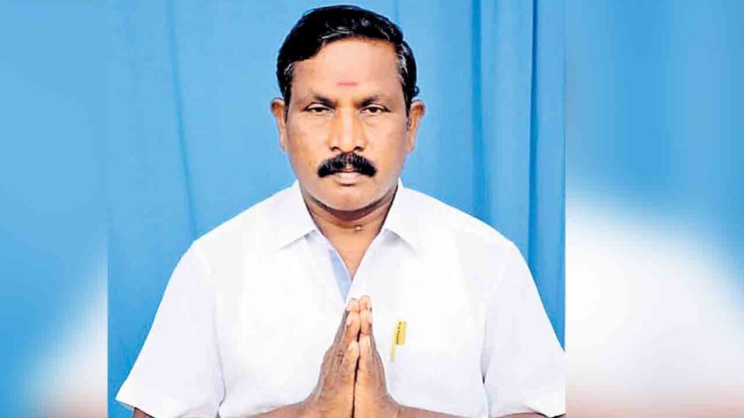 చనిపోయినా సర్పంచ్‌గా గెలిచాడు!.. బీఆర్‌ఎస్‌ మద్దతుతో 370 ఓట్ల మెజారిటీతో విజయం