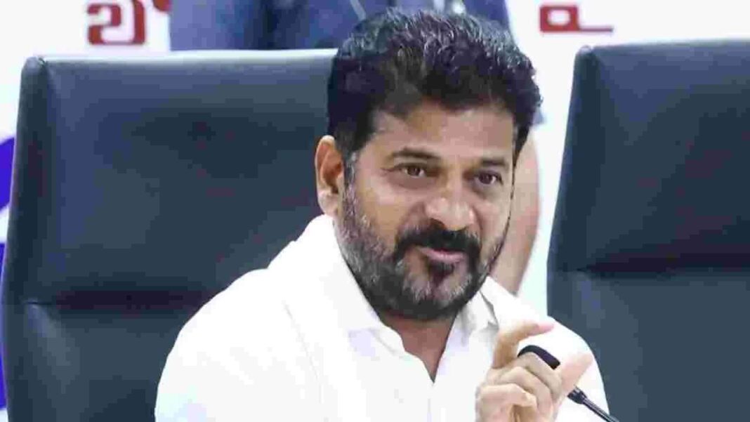 Responsible for distribution of ‘sari’ to DCCs-Namasthe Telangana
– PARAHUSHAR NEWS