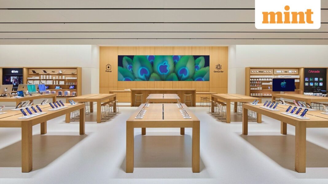 Apple Store in Noida