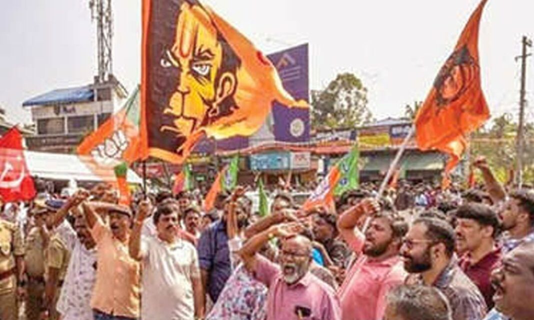 కేరళలో కాంగ్రెస్ నేతృత్వంలోని UDF భారీ విజయాన్ని సాధించింది
– PARAHUSHAR NEWS