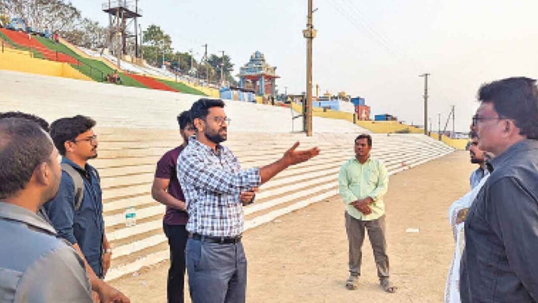 నేడు భద్రాచలం తెప్పోత్సవం
– PARAHUSHAR NEWS