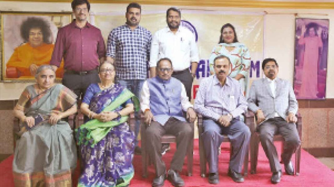 న్యాయవాది సంఘం DRT హైదరాబాద్ సెమినార్ నిర్వహించి, నూతన సంస్థను ఎన్నుకుంది
– PARAHUSHAR NEWS