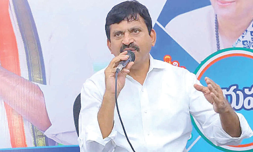 ప్రపంచ అవసరాలకు అనుగుణంగా టీజీలో విద్యావిధానం మారింది: పొంగులేటి
