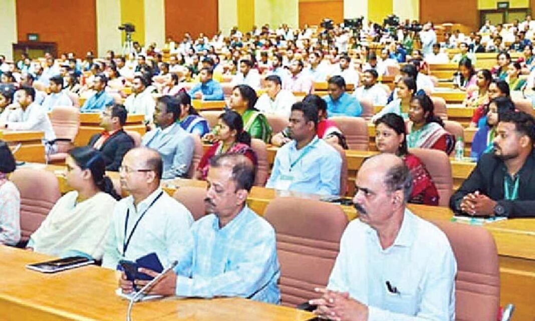 బిల్లు మహిళలకు 10 గంటల డ్యూటీ, నైట్ షిఫ్ట్‌లను అనుమతిస్తుంది
