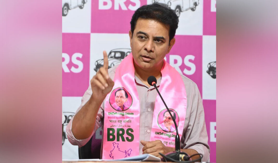 తెలంగాణలో జర్నలిస్టులను అర్ధరాత్రి అరెస్టులు చేయడంపై కేటీఆర్ మండిపడ్డారు
