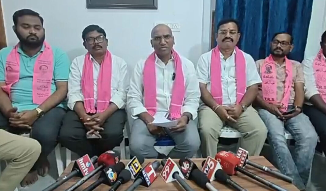 అవినీతిని ప్రశ్నించినందుకు హరీష్ రావుకు నోటీసులు అందాయని ఆర్ఎస్ ప్రవీణ్ కుమార్ అన్నారు
– PARAHUSHAR NEWS