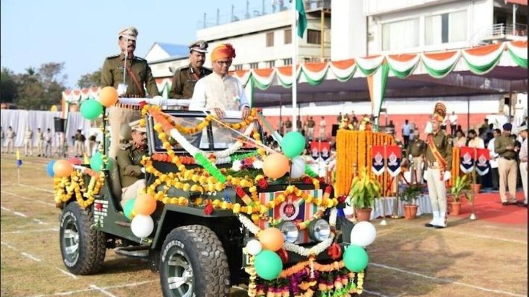 SWR మొదటి మూడు త్రైమాసికాల్లో ₹6,939 కోట్ల స్థూల రాబడిని సాధించింది
– PARAHUSHAR NEWS