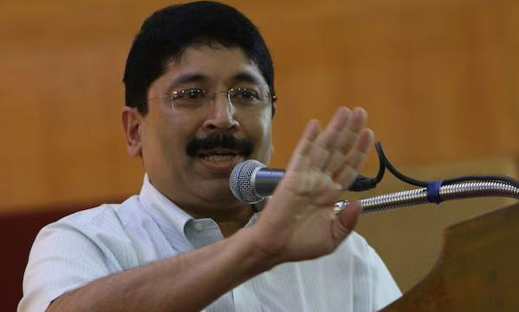ఉత్తర భారతదేశంలో మహిళల విద్యపై డీఎంకే ఎంపీ దయానిధి మారన్ చేసిన వ్యాఖ్య వివాదానికి దారితీసింది
– PARAHUSHAR NEWS