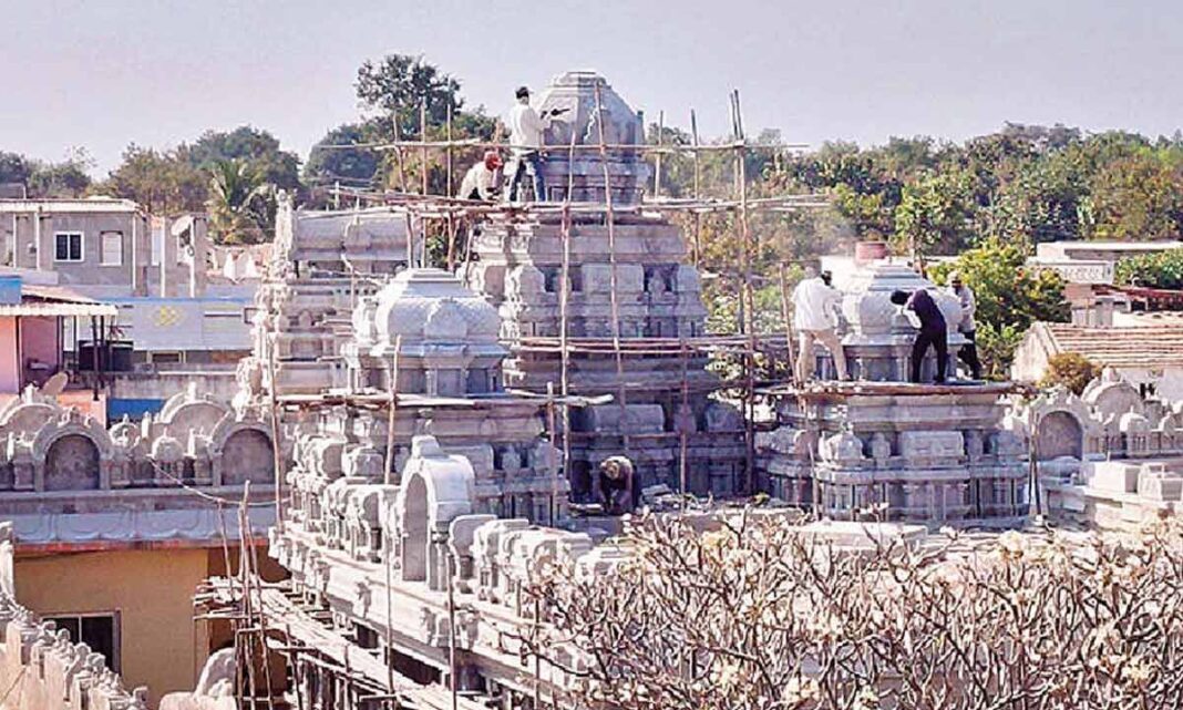 కొడవటంచ్ లక్ష్మీ నరసింహ దేవాలయం పెద్ద ఎత్తున అభివృద్ధి చెందుతోంది
– PARAHUSHAR NEWS