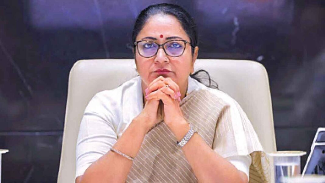 నగర సమస్యలపై చర్చించేందుకు యువతను ‘లంచ్ పే చర్చ’కు సీఎం ఆహ్వానించారు
– PARAHUSHAR NEWS