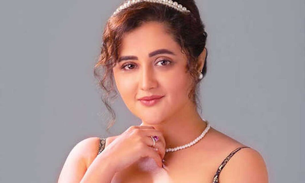 నేటి డిజిటల్ ప్రపంచంలో ‘మేము విషయాలను తేలికగా తీసుకోలేము’ అని రష్మీ దేశాయ్ చెప్పారు
– PARAHUSHAR NEWS