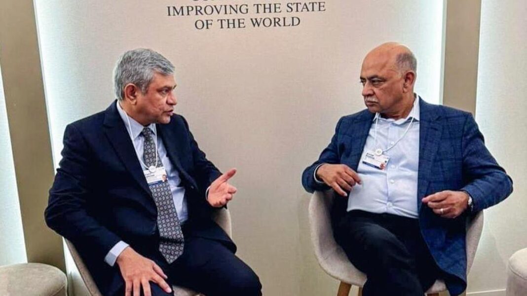 భారతదేశ సంస్కరణల ఊపు దృఢంగా ఉంది: అశ్విని వైష్ణవ్
– PARAHUSHAR NEWS