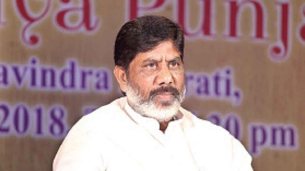 రాష్ట్ర ఉద్యోగులకు రూ. 1.02 కోట్ల ప్రమాద బీమాను ప్రభుత్వం అందుబాటులోకి తెచ్చింది
– PARAHUSHAR NEWS