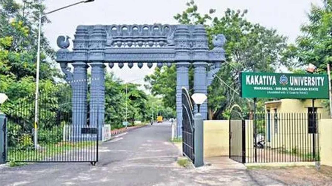 డిగ్రీ అధ్యాపకులకు గైడ్‌షిప్‌ కల్పించండి