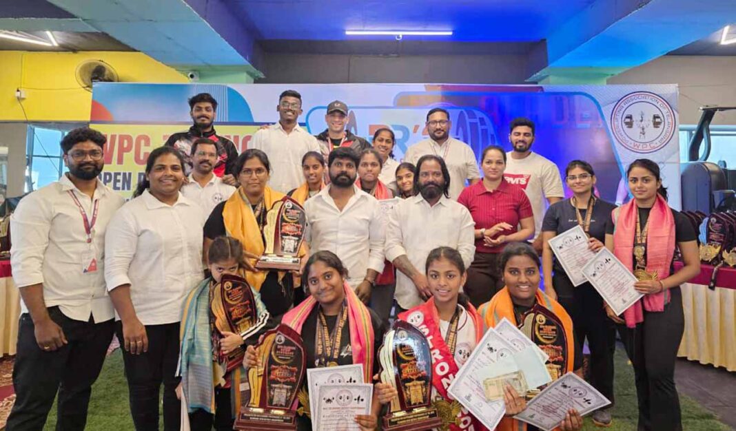 స్పోర్ట్స్ బ్రీఫ్స్: ధరణి, తపస్య సన్మానాలు
– PARAHUSHAR NEWS