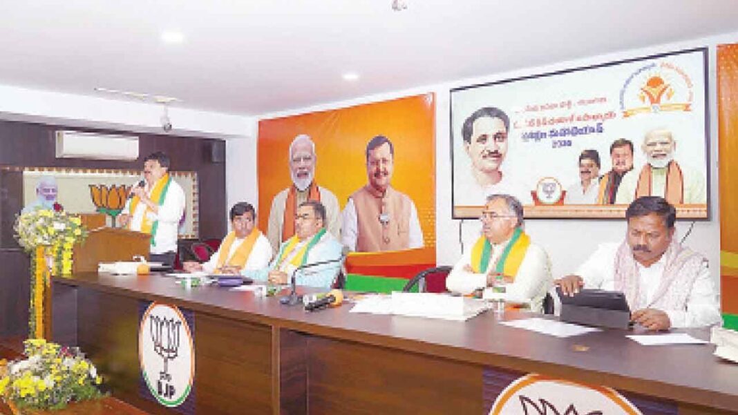 తెలంగాణలో బీజేపీ మాత్రమే ప్రత్యామ్నాయం: రాంచందర్‌రావు
