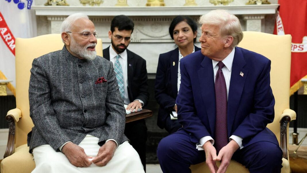 రష్యా నుండి చమురు కొనుగోలును నిలిపివేసి, అమెరికా నుండి పొందేందుకు భారతదేశం కట్టుబడి ఉంది, ట్రంప్ 25% శిక్షాత్మక సుంకాలను రద్దు చేసినట్లు పేర్కొన్నారు
