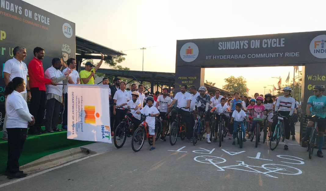 IIT హైదరాబాద్లో ‘సండేస్ ఆన్ సైకిల్’; 1,000 మందికి పైగా సైక్లింగ్ ఈవెంట్లో చేరారు
– PARAHUSHAR NEWS