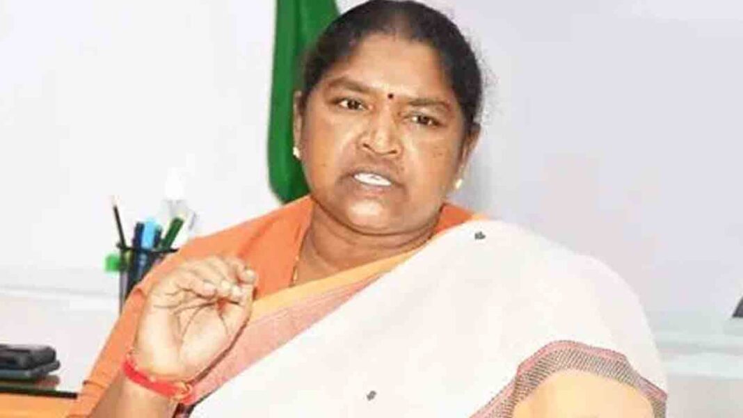 Minister Seethakka 