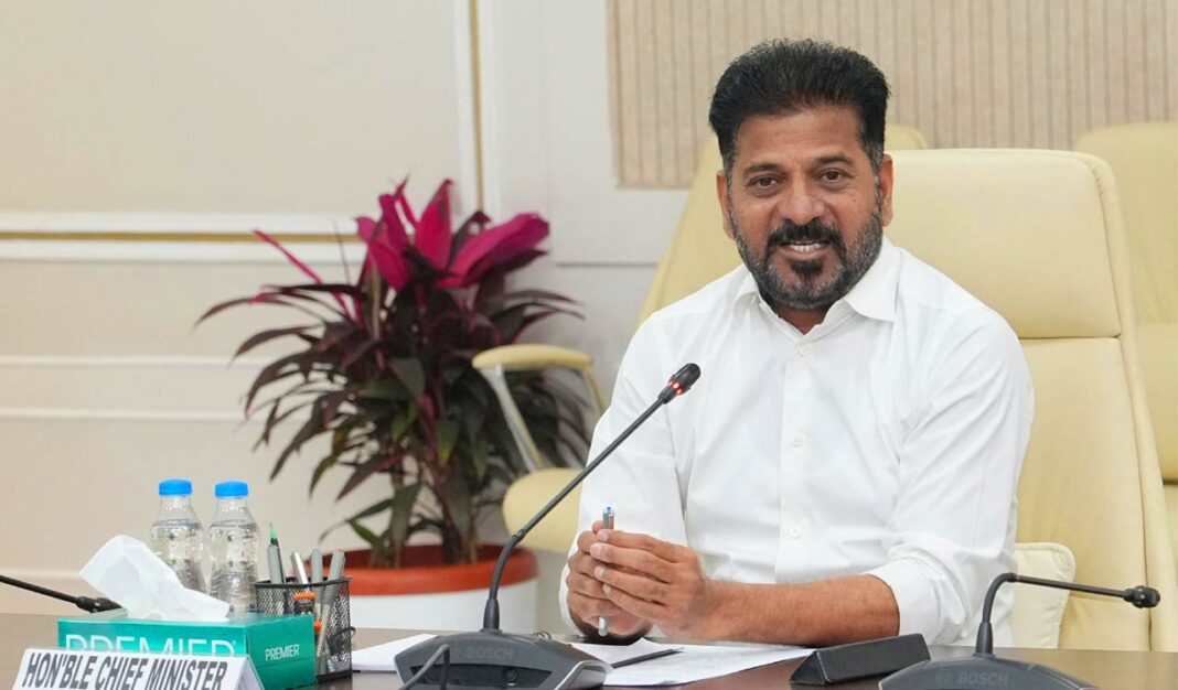 ప్రభుత్వ శాఖలకు ఎలక్ట్రిక్ వాహనాలు మాత్రమే కొనుగోలు చేయాలని తెలంగాణ సీఎం అధికారులను ఆదేశించారు
– PARAHUSHAR NEWS