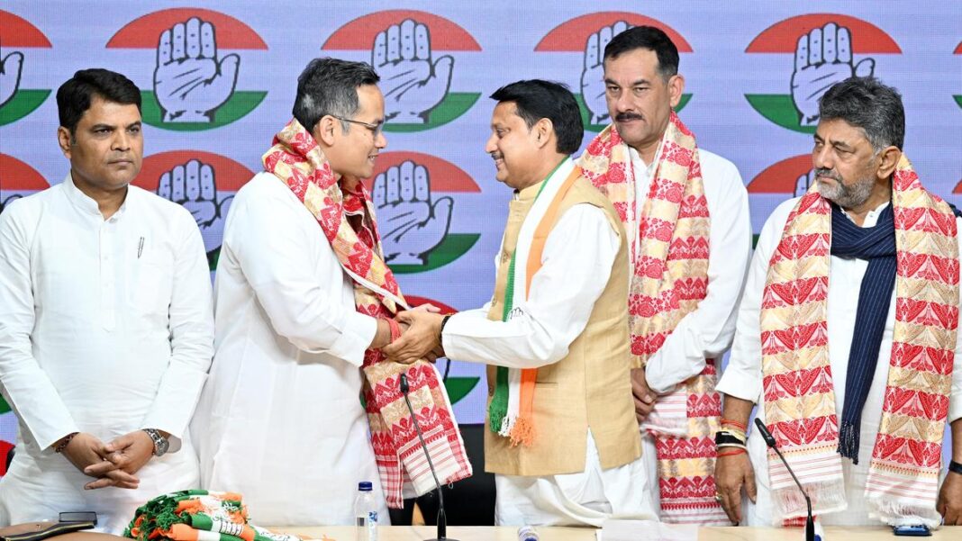 ఏజీపీ మాజీ నేత జయంత ఖౌండ్ కాంగ్రెస్‌లో చేరారు
