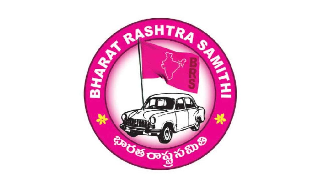 కాజీపేట కోచ్ ఫ్యాక్టరీ మార్పిడికి గెజిట్ నోటిఫికేషన్ ఇవ్వాలని బీఆర్‌ఎస్ నేతలు డిమాండ్ చేశారు
