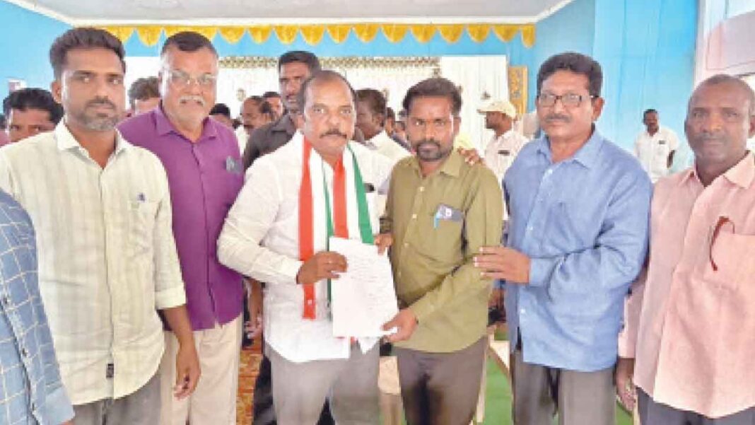 ప్రజా సమస్యల పరిష్కారానికి త్వరలో పటిష్ట కమిటీలు ఏర్పాటు: డీసీసీ చీఫ్
– PARAHUSHAR NEWS