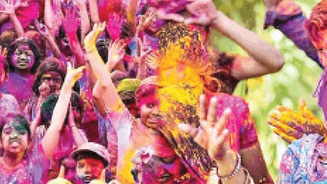రాజస్థాన్ అంతటా హోలీ సందడి
– PARAHUSHAR NEWS