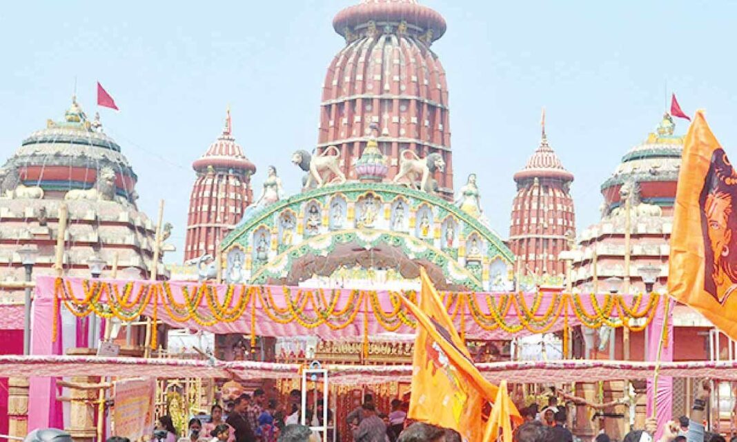 రామ నవమి రోజున ఆలయాలకు భక్తులు పోటెత్తారు
– PARAHUSHAR NEWS