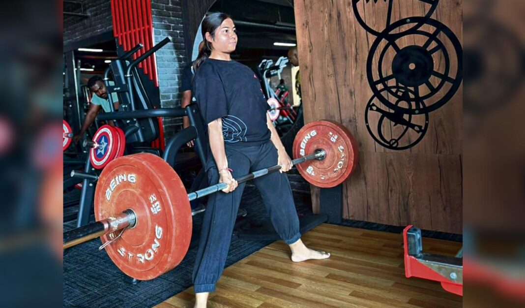 రాష్ట్ర పవర్లిఫ్టింగ్ విజయం తర్వాత ఆయుషి ప్రజాపతి జాతీయస్థాయికి అర్హత సాధించింది
– PARAHUSHAR NEWS