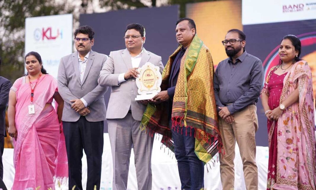 KL యూనివర్శిటీగా పరిగణించబడుతుంది, విద్యార్థుల కోసం 6,300 కంటే ఎక్కువ ప్లేస్‌మెంట్ ఆఫర్‌లను పొందుతుంది
