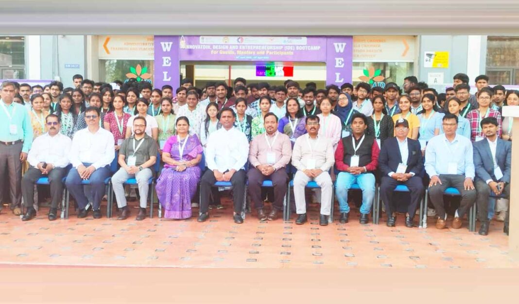 CMR ఇంజనీరింగ్ కళాశాల విద్యార్థుల కోసం IDE బూట్క్యాంప్ ఎడిషన్ 3ని ప్రారంభించింది
– PARAHUSHAR NEWS