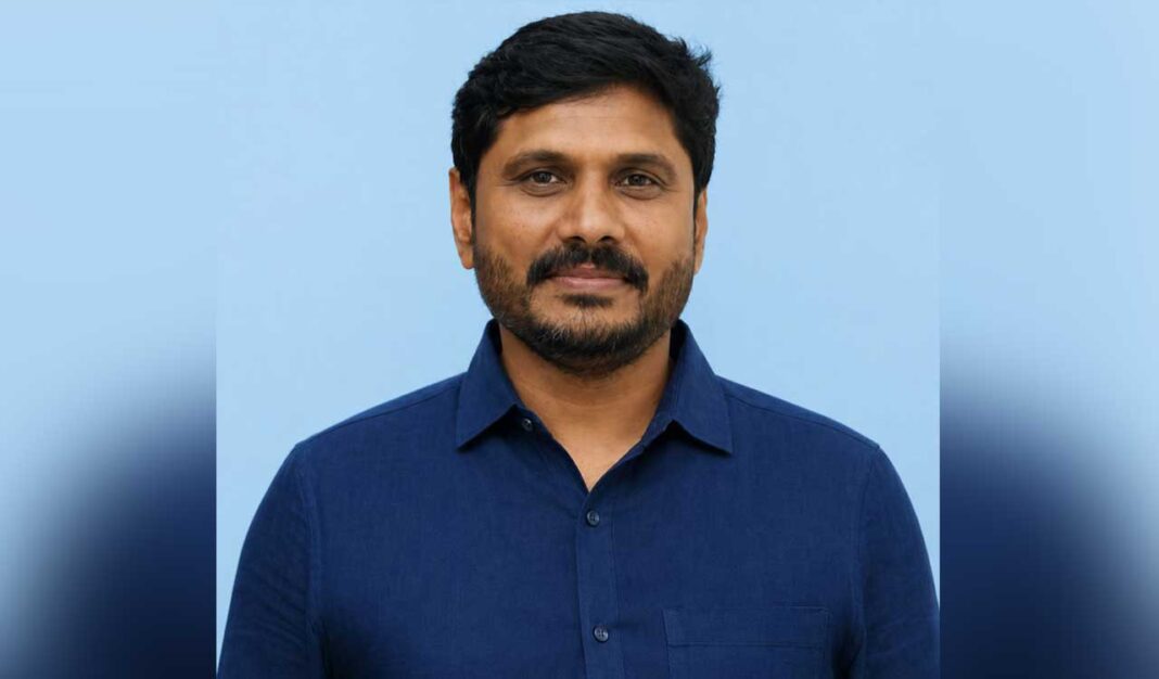 సోషల్ మీడియాలో అనుచిత పోస్ట్ చేసినందుకు వైఎస్సార్సీపీ నేత శ్రీహరి మరోసారి అరెస్ట్ అయ్యారు
– PARAHUSHAR NEWS