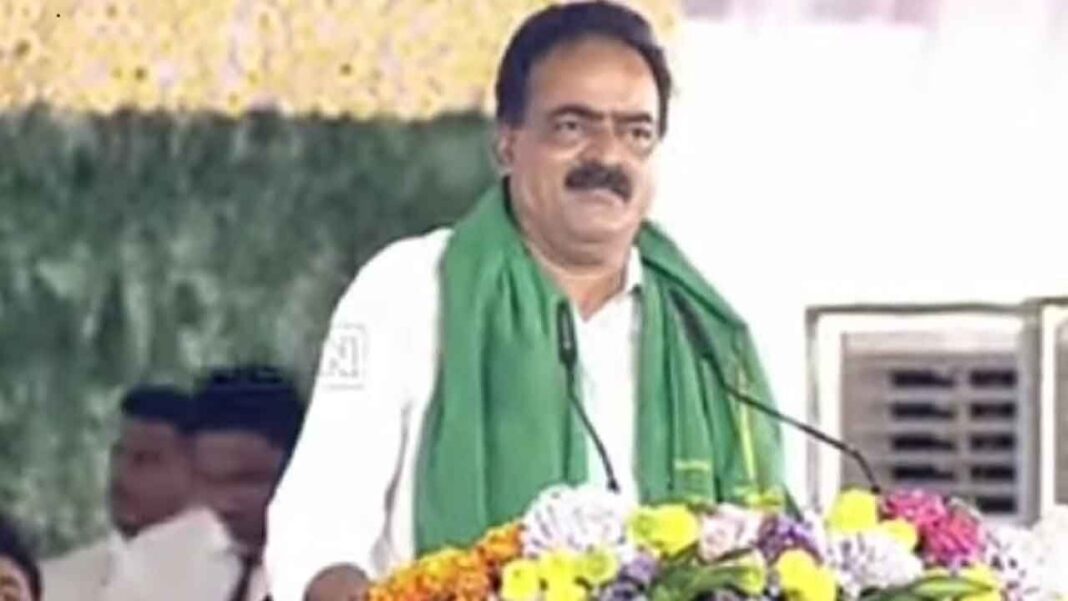 తుమ్మలను సమర్థించిన రాయల; మాజీ మంత్రి పువ్వాడపై మండిపడ్డారు
– PARAHUSHAR NEWS