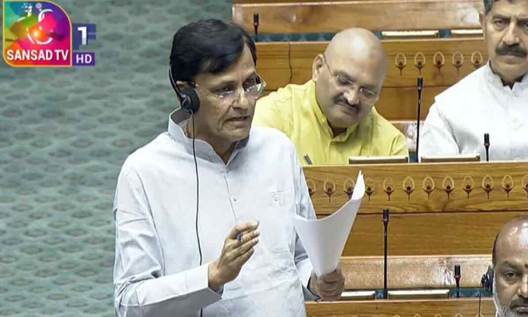 ప్రతిపక్షాల నిరసనల మధ్య ప్రభుత్వం FCRA సవరణ బిల్లును తాత్కాలికంగా నిలిపివేసింది
– PARAHUSHAR NEWS