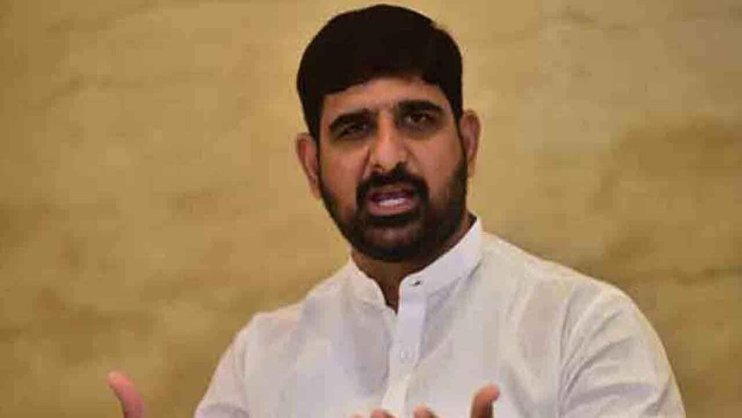 సీఐడీ నోటీసును ‘రాజకీయ బెదిరింపు’ అని పిలిచిన కౌశిక్ రెడ్డి
– PARAHUSHAR NEWS