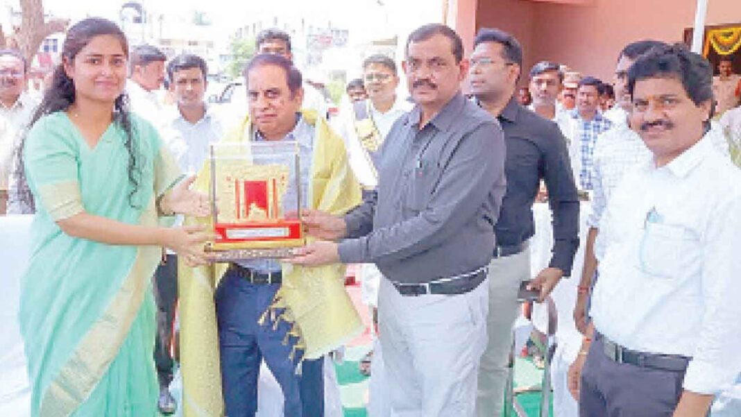 సురక్షిత గోదాములు హనుమకొండలో EVM భద్రతను బలోపేతం చేస్తాయి
– PARAHUSHAR NEWS