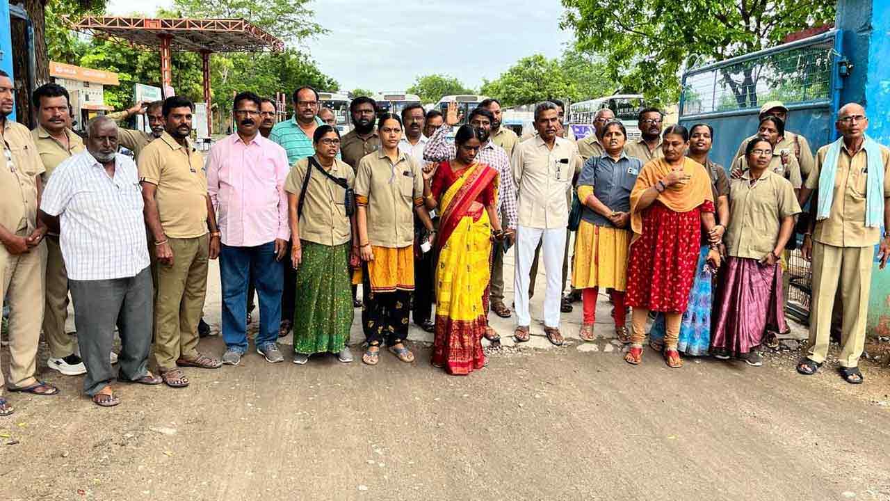 Master sale should be given to RTC employees