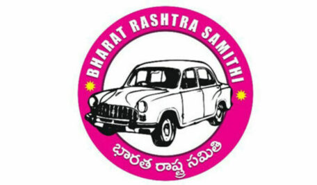 ఎమ్మెల్యే క్యాంపు కార్యాలయంపై దాడికి నిరసనగా శనివారం కరీంనగర్ బంద్కు బీఆర్ఎస్ పిలుపునిచ్చింది
– PARAHUSHAR NEWS