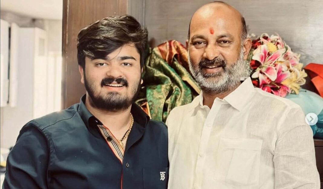 పోక్సో కేసులో పరారీలో ఉన్న బండి భగీరత్ కోసం సైబరాబాద్ పోలీసులు బృందాలను పంపారు
– PARAHUSHAR NEWS