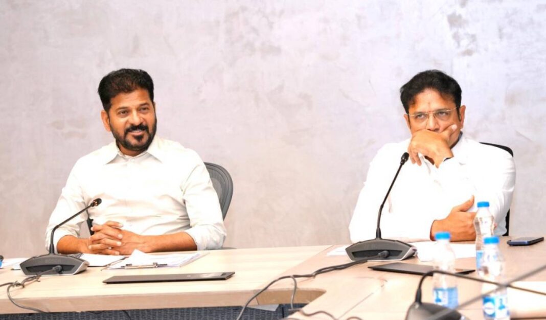 అవినీతి, నిర్లక్ష్యానికి పాల్పడితే సహించేది లేదని రేవంత్ పోలీసులను ఆదేశిస్తున్నారు
– PARAHUSHAR NEWS