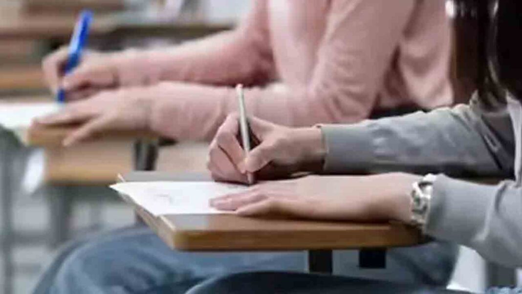 కఠినంగా ఎప్‌సెట్‌ గణితం ప్రశ్నలు!