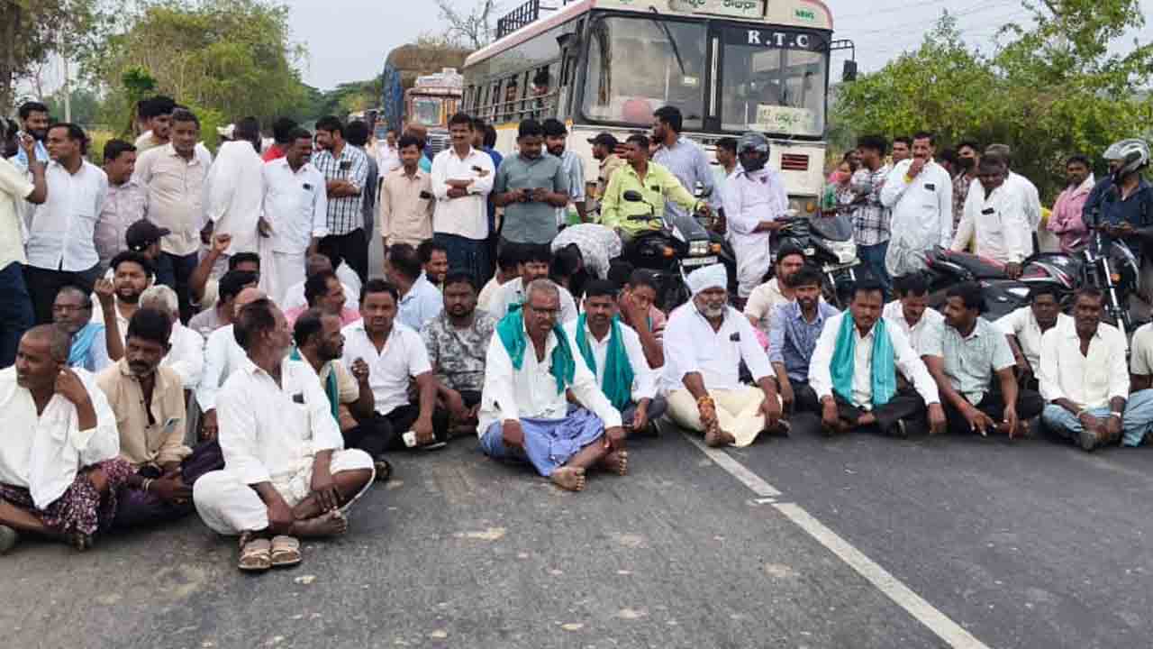 Farmers' concern is to set up sorghum purchase centers in Nirmal district